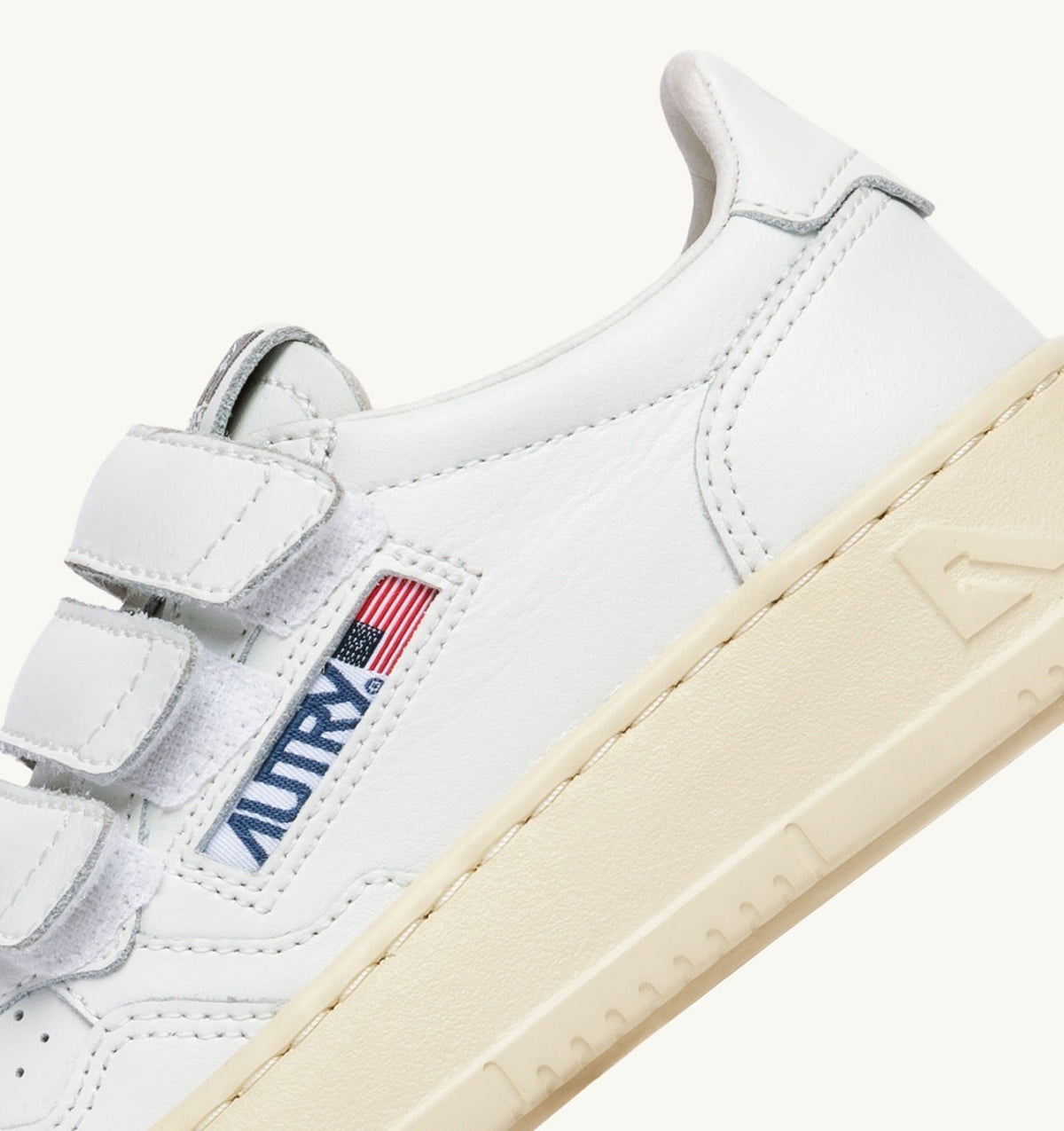 AUTRY Kid MEDALIST KIDSTRIPES LOW SNEAKERS IN WHITE LEATHER