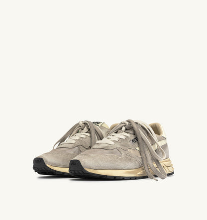 AUTRY Woman REELWIND SUPER VINTAGE SNEAKERS IN WOODSMOKE AND WHITE SUEDE AND NYLON