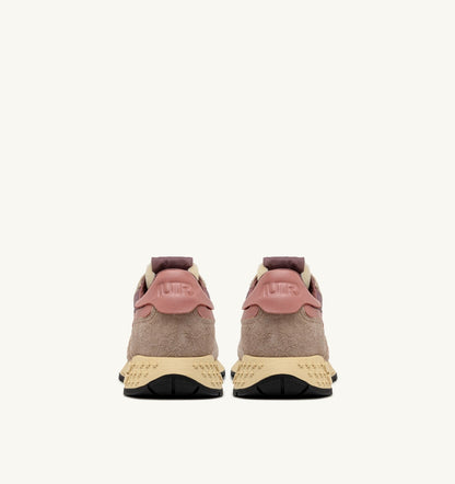 AUTRY Woman REELWIND LOW SNEAKERS IN NYLON SUEDE AND LEATHER COLOR ROSE AND DESERT SAND