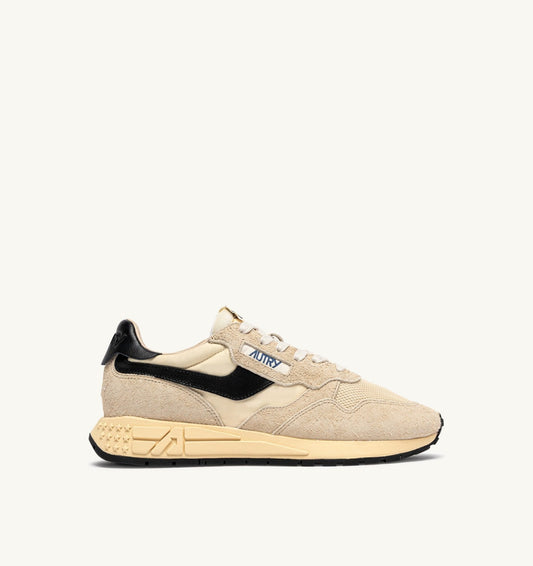 AUTRY Woman REELWIND LOW SNEAKERS IN ECRU AND BLACK NYLON AND SUEDE