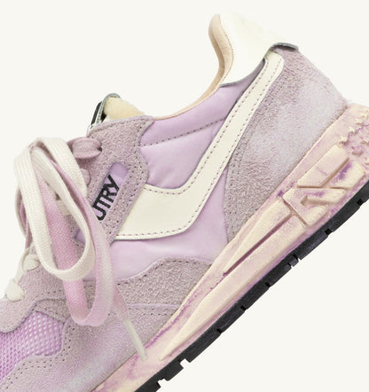AUTRY Woman REELWIND SUPER VINTAGE SNEAKERS IN WHITE AND LILAC SUEDE AND NYLON