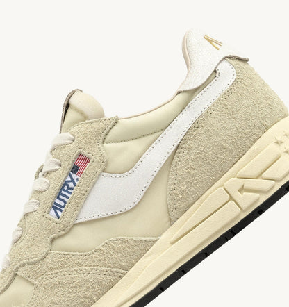 AUTRY Woman REELWIND LOW SNEAKERS IN HAY NYLON AND SUEDE
