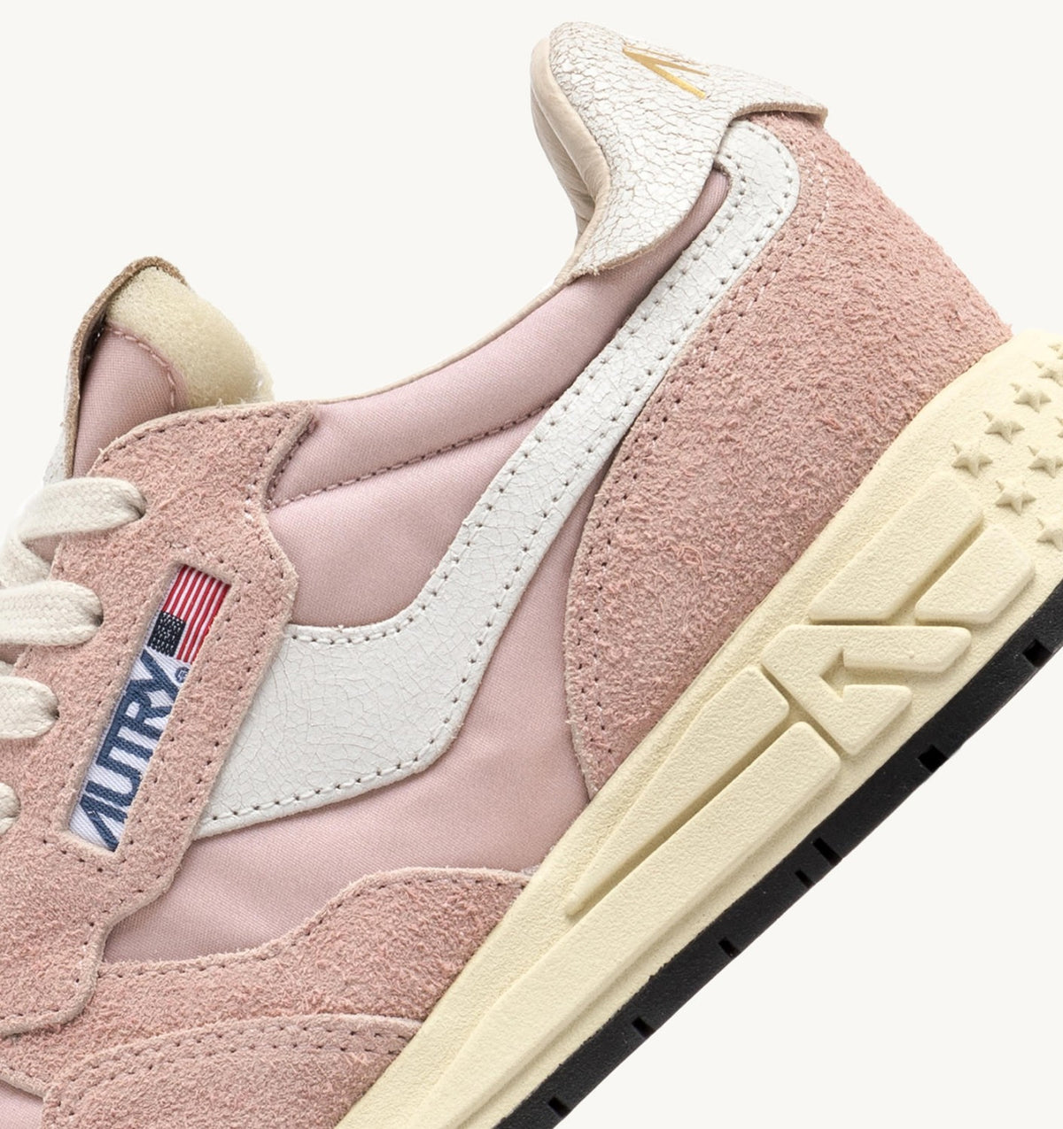 AUTRY Woman REELWIND LOW SNEAKERS IN WHITE AND POWDER PINK NYLON AND SUEDE