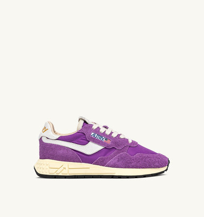 AUTRY Woman REELWIND LOW SNEAKERS IN WHITE AND DEWBERRY NYLON AND SUEDE