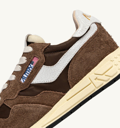 AUTRY Woman REELWIND LOW SNEAKERS IN WHITE AND TUNDRA NYLON AND SUEDE