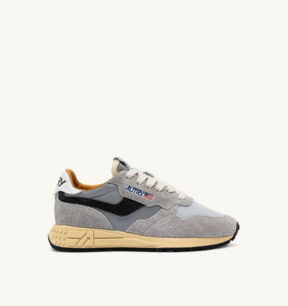 AUTRY Woman REELWIND LOW SNEAKERS IN SAND SUEDE AND REFLECTIVE NYLON