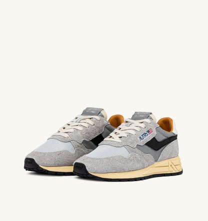 AUTRY Woman REELWIND LOW SNEAKERS IN SAND SUEDE AND REFLECTIVE NYLON