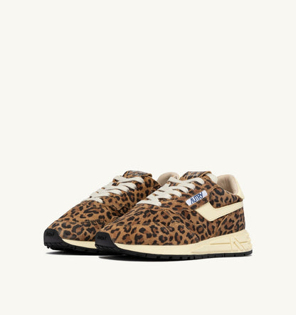 AUTRY Woman REELWIND LOW SNEAKERS IN LEOPARD SUEDE AND RUTABAGA LEATHER