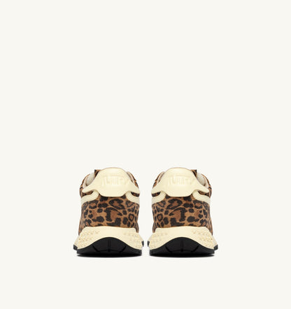 AUTRY Woman REELWIND LOW SNEAKERS IN LEOPARD SUEDE AND RUTABAGA LEATHER