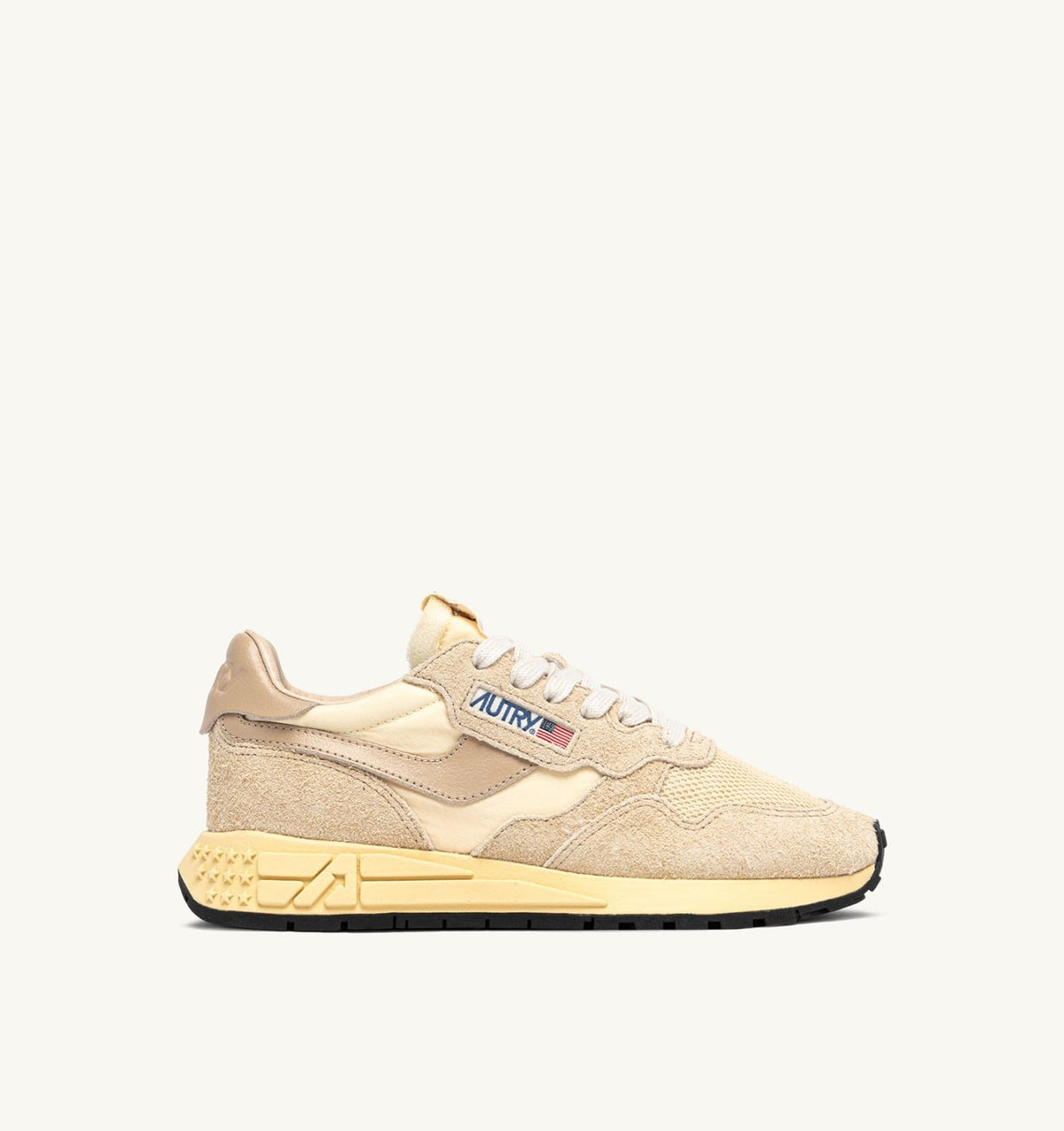AUTRY Woman REELWIND LOW SNEAKERS IN ECRU AND WHITE PEPPER NYLON AND SUEDE