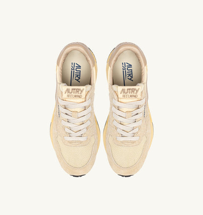AUTRY Woman REELWIND LOW SNEAKERS IN ECRU AND WHITE PEPPER NYLON AND SUEDE