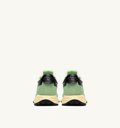 AUTRY Woman REELWIND LOW SNEAKERS IN PISTACHIO AND BLACK NYLON AND SUEDE