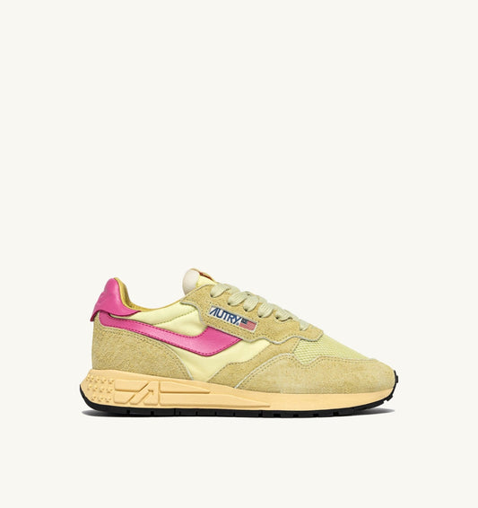 AUTRY Woman REELWIND LOW SNEAKERS IN STRAW AND CHATEAU ROSE NYLON AND SUEDE