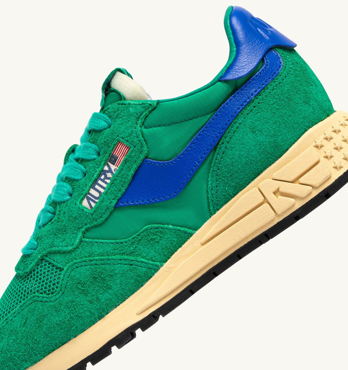 AUTRY Woman REELWIND LOW SNEAKERS IN EMERALD AND DAZZLING BLUE NYLON AND SUEDE