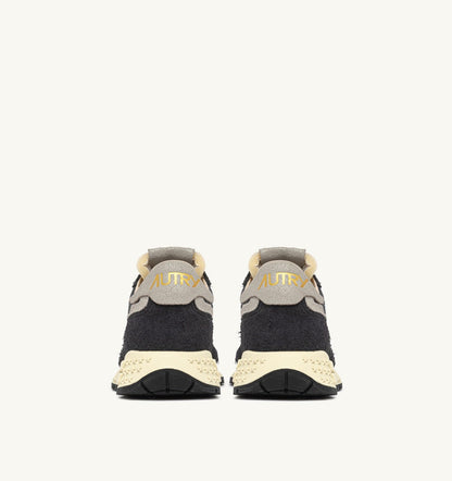 AUTRY Woman REELWIND LOW SNEAKERS IN BLACK NYLON AND SUEDE