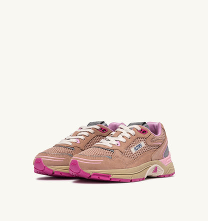 AUTRY Woman HYPERWAY SNEAKERS IN PHARD PINK AND DOLPHIN SUEDE AND MESH