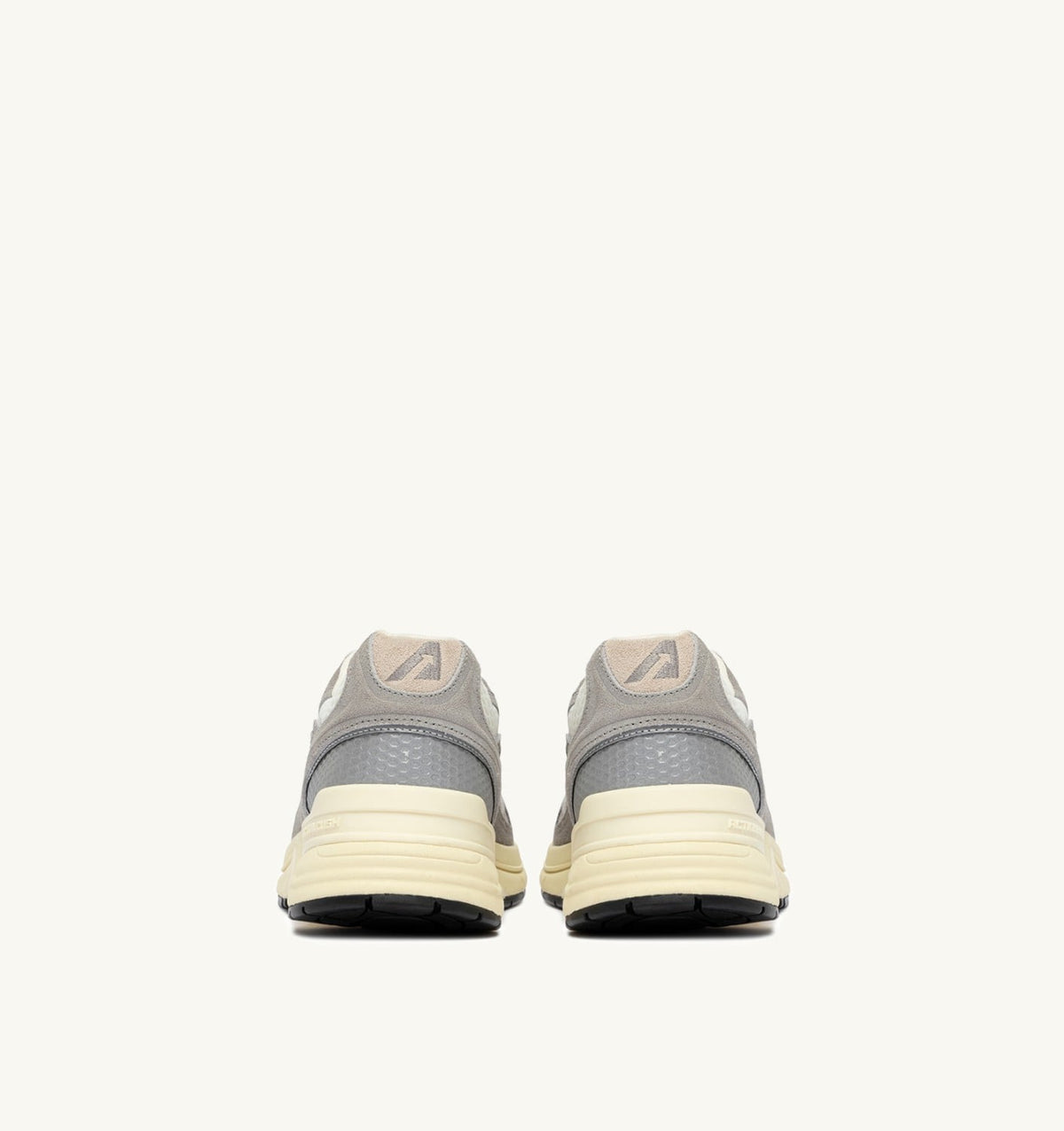AUTRY Woman HYPERWAY SNEAKERS IN MARSHMALLOW AND LEAD SUEDE AND MESH