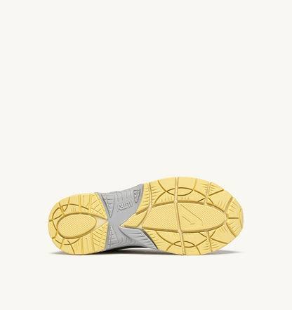 AUTRY Woman HYPERWAY SNEAKERS IN SILVER ASPARAGUS AND LEMON MERINGUE SYNTHETIC LEATHER AND MESH