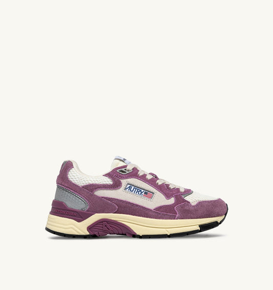 AUTRY Woman HYPERWAY SNEAKERS IN SAND AND FIRENZE MESH AND SUEDE