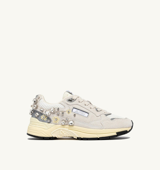 AUTRY Woman HYPERWAY SNEAKERS IN WHITE WITH DETAILS MESH AND SUEDE