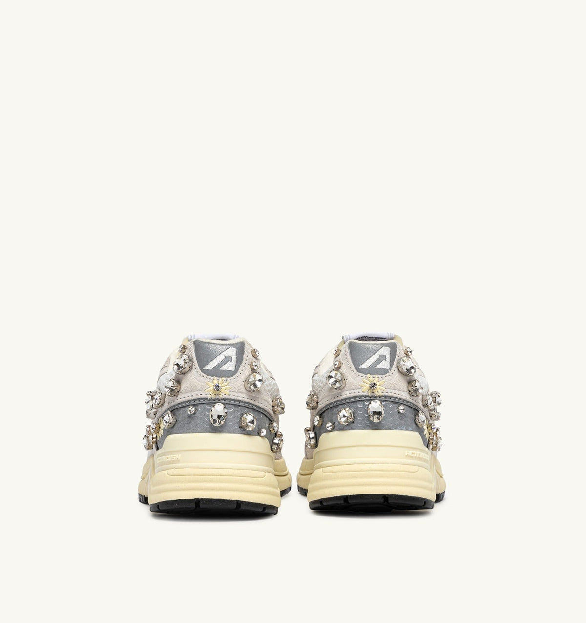 AUTRY Woman HYPERWAY SNEAKERS IN WHITE WITH DETAILS MESH AND SUEDE