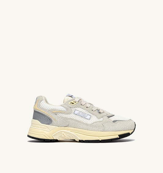 AUTRY Woman HYPERWAY SNEAKERS IN WHITE MESH AND GLITTER GRAY LEATHER