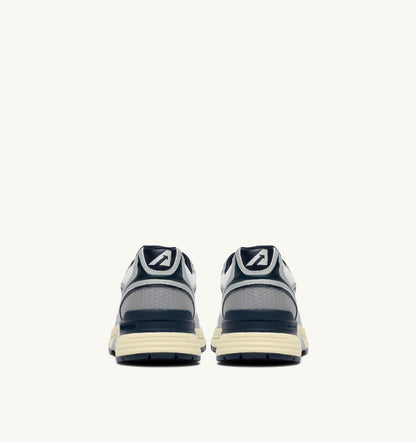 AUTRY Woman HYPERWAY SNEAKERS IN WHITE SILVER AND SPACE SYNTHETIC LEATHER AND MESH