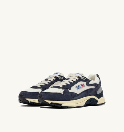 AUTRY Woman HYPERWAY SNEAKERS IN SPACE BLUE COLOR AND SILVER-TONE SUEDE AND MESH