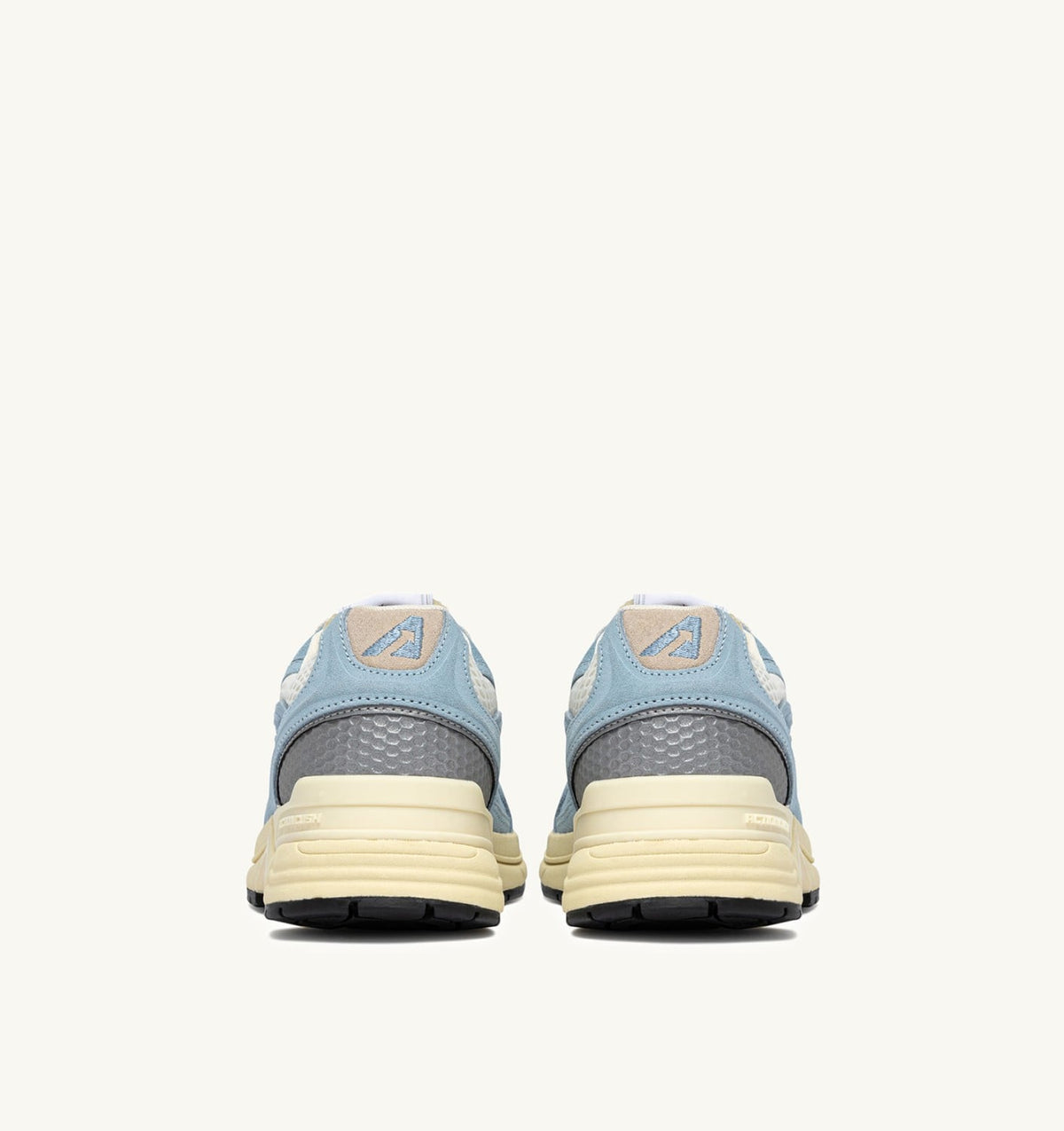 AUTRY Woman HYPERWAY SNEAKERS IN PORTOFINO AND MARSHMALLOW MESH AND SUEDE