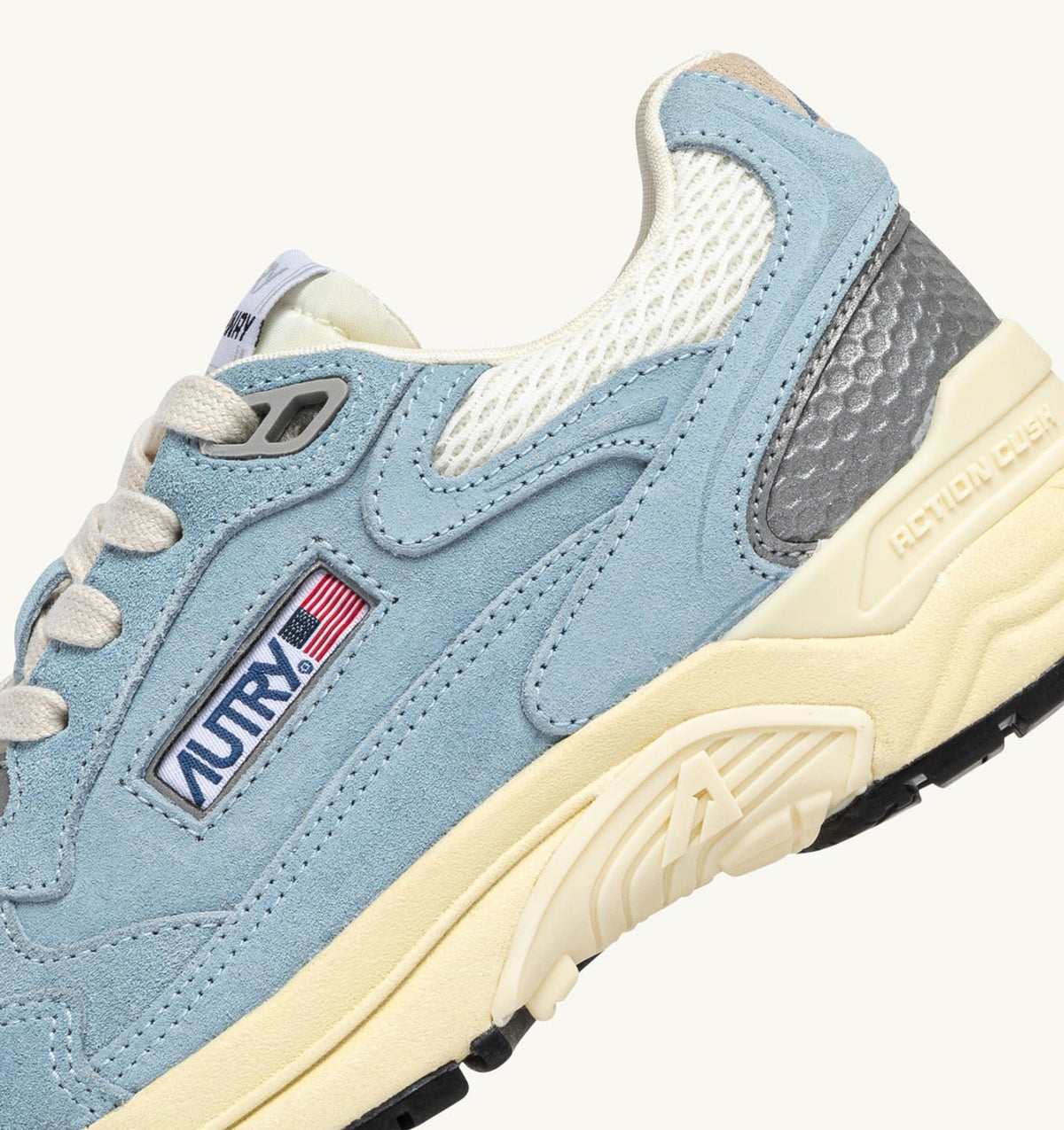 AUTRY Woman HYPERWAY SNEAKERS IN PORTOFINO AND MARSHMALLOW MESH AND SUEDE