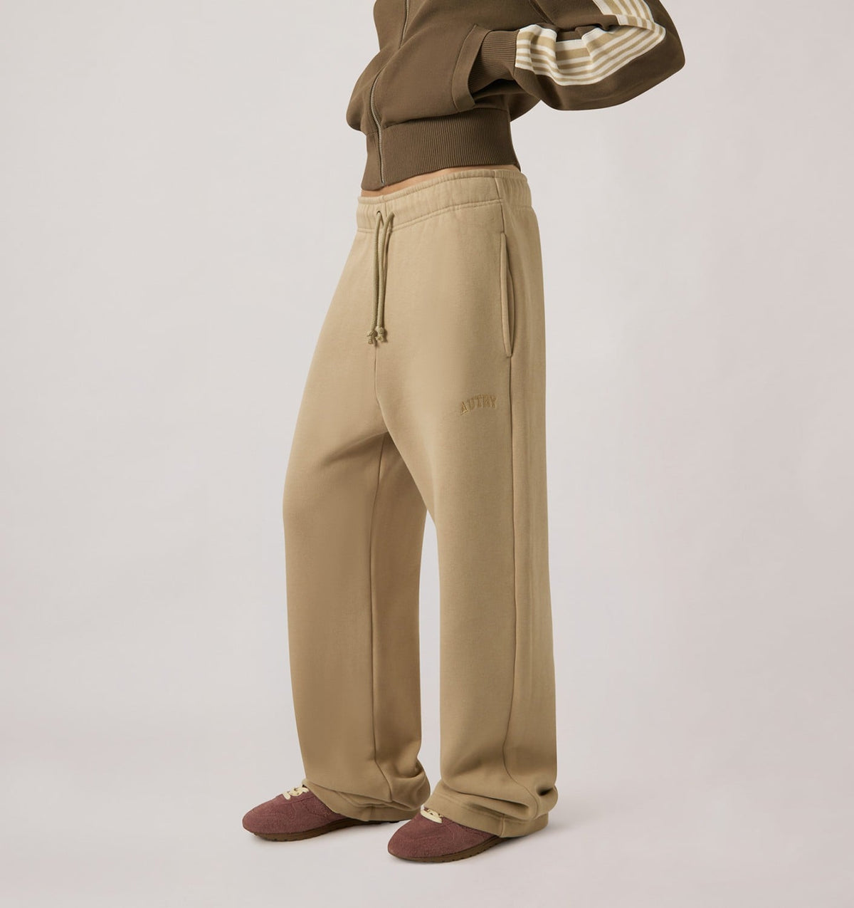 AUTRY Woman SWEATPANTS WITH TONAL LOGO FOR WOMAN