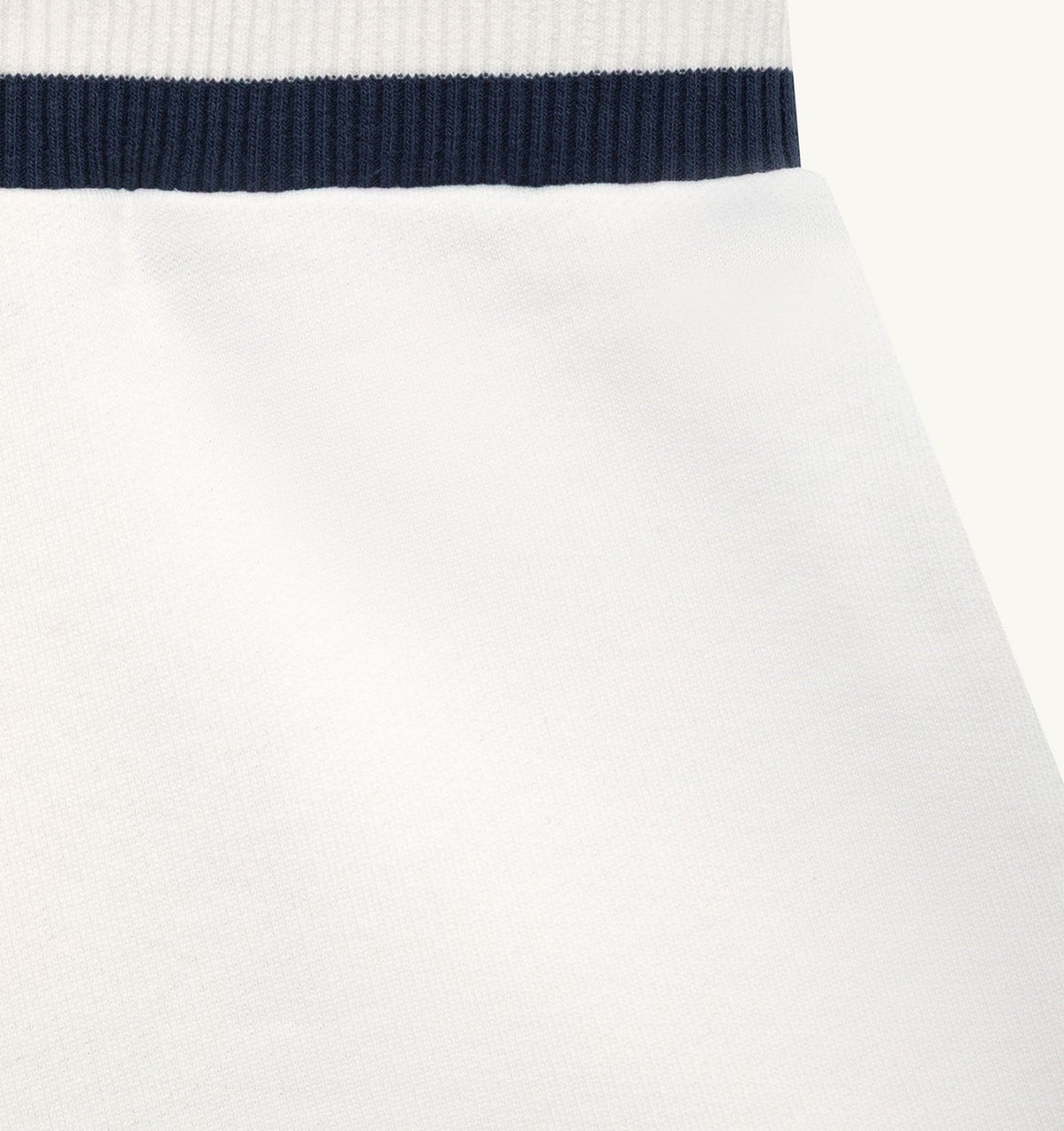 AUTRY Woman PEARL LOGO SHORT WOMAN