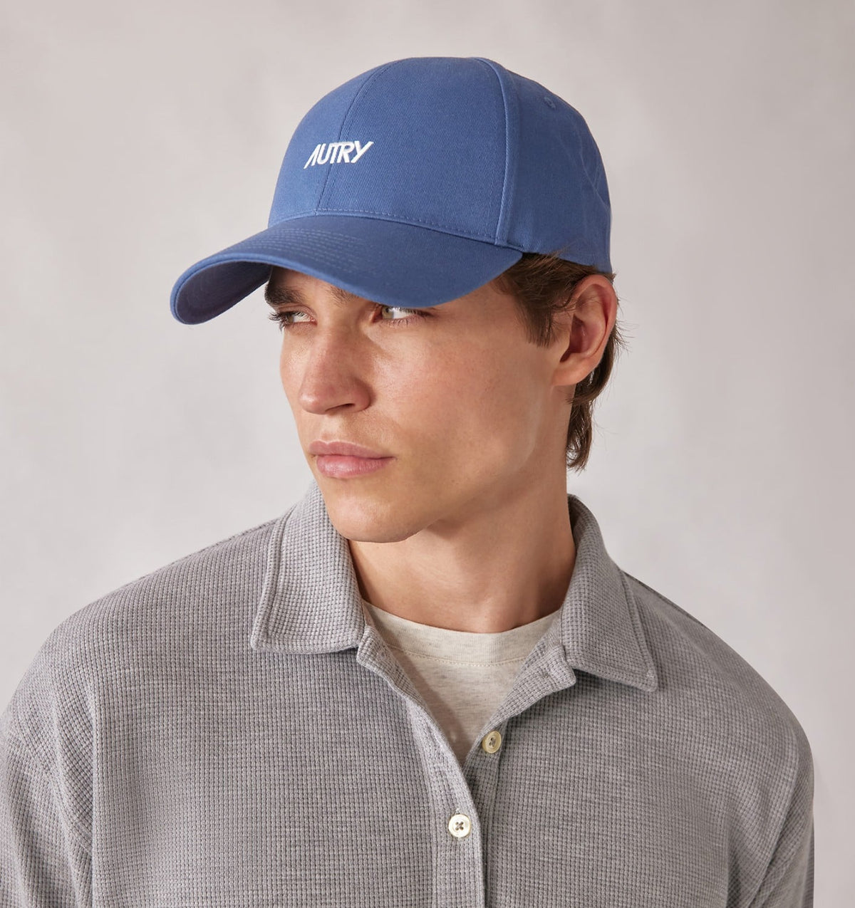 AUTRY Woman|Man BASEBALL CAP WITH CONTRAST EMBROIDERED LOGO UNISEX