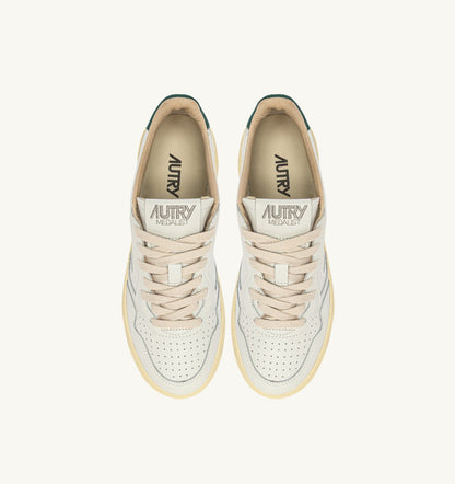AUTRY Man MEDALIST LOW SNEAKERS IN WHITE LEATHER AND DARK SEA SUEDE