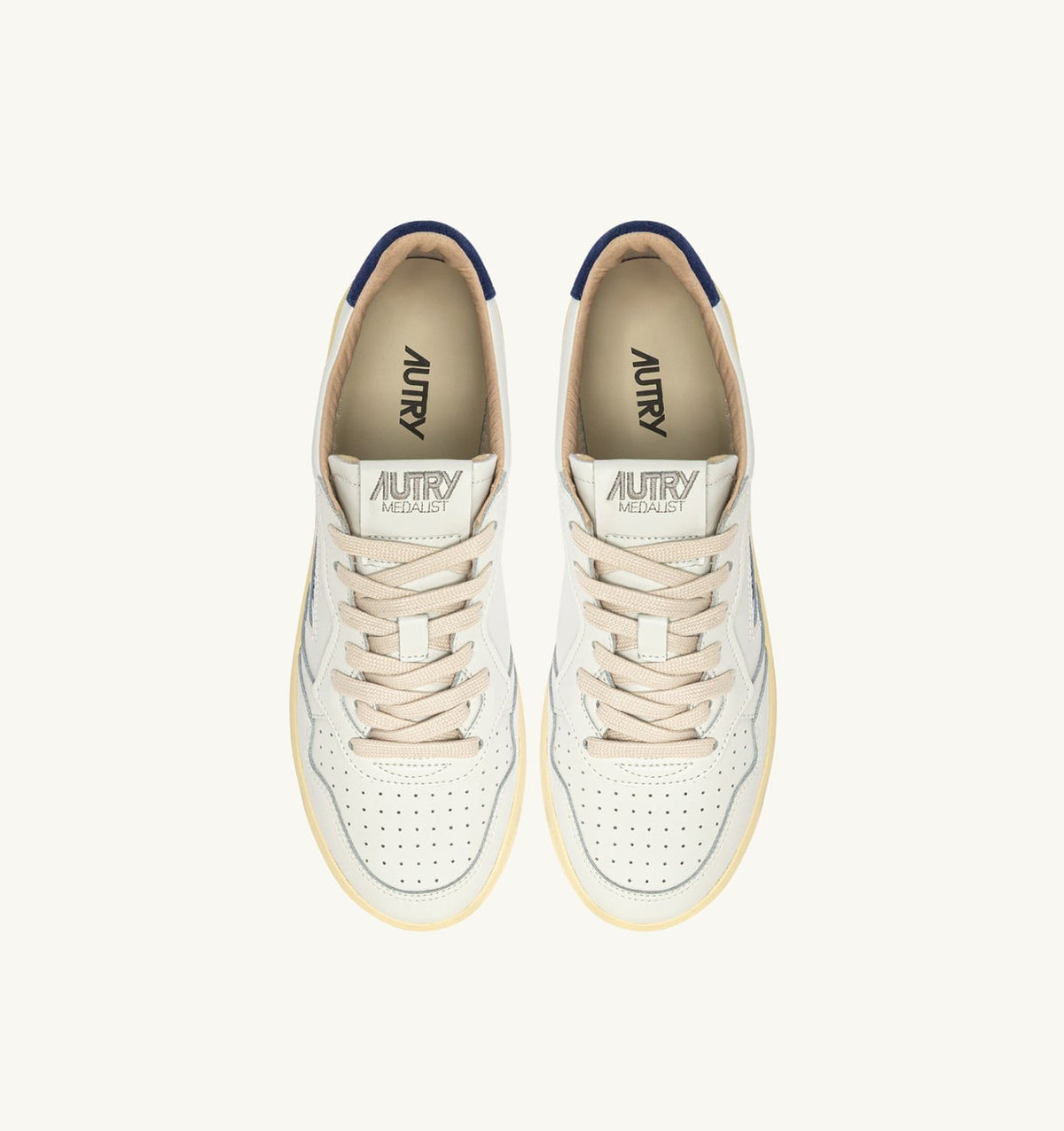 AUTRY Man MEDALIST LOW SNEAKERS IN WHITE LEATHER AND BLUE DEPTHS SUEDE