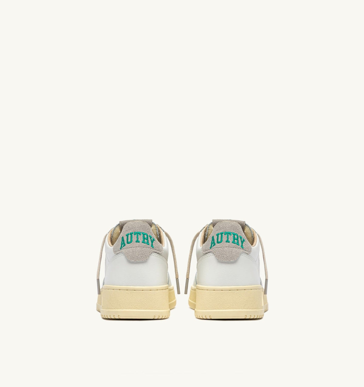 AUTRY Man MEDALIST LOW SNEAKERS IN WHITE LEATHER AND CLOUD SUEDE
