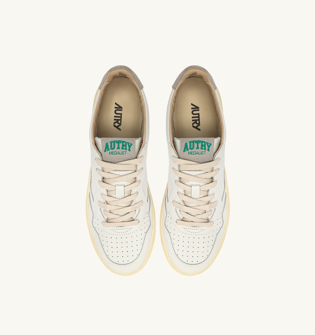 AUTRY Man MEDALIST LOW SNEAKERS IN WHITE LEATHER AND CLOUD SUEDE