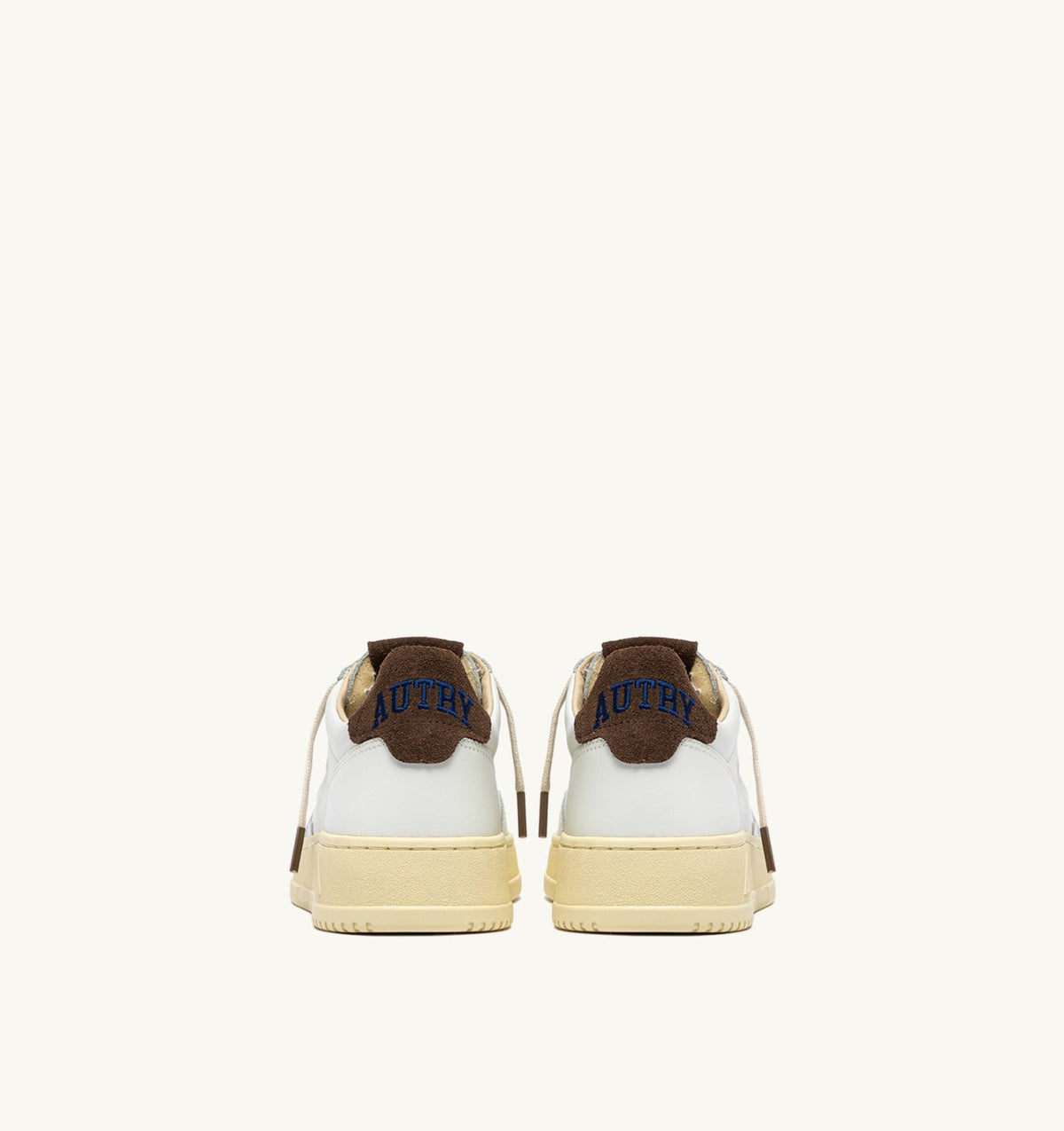 AUTRY Man MEDALIST LOW SNEAKERS IN WHITE LEATHER AND CHOCOLATE CHIP SUEDE