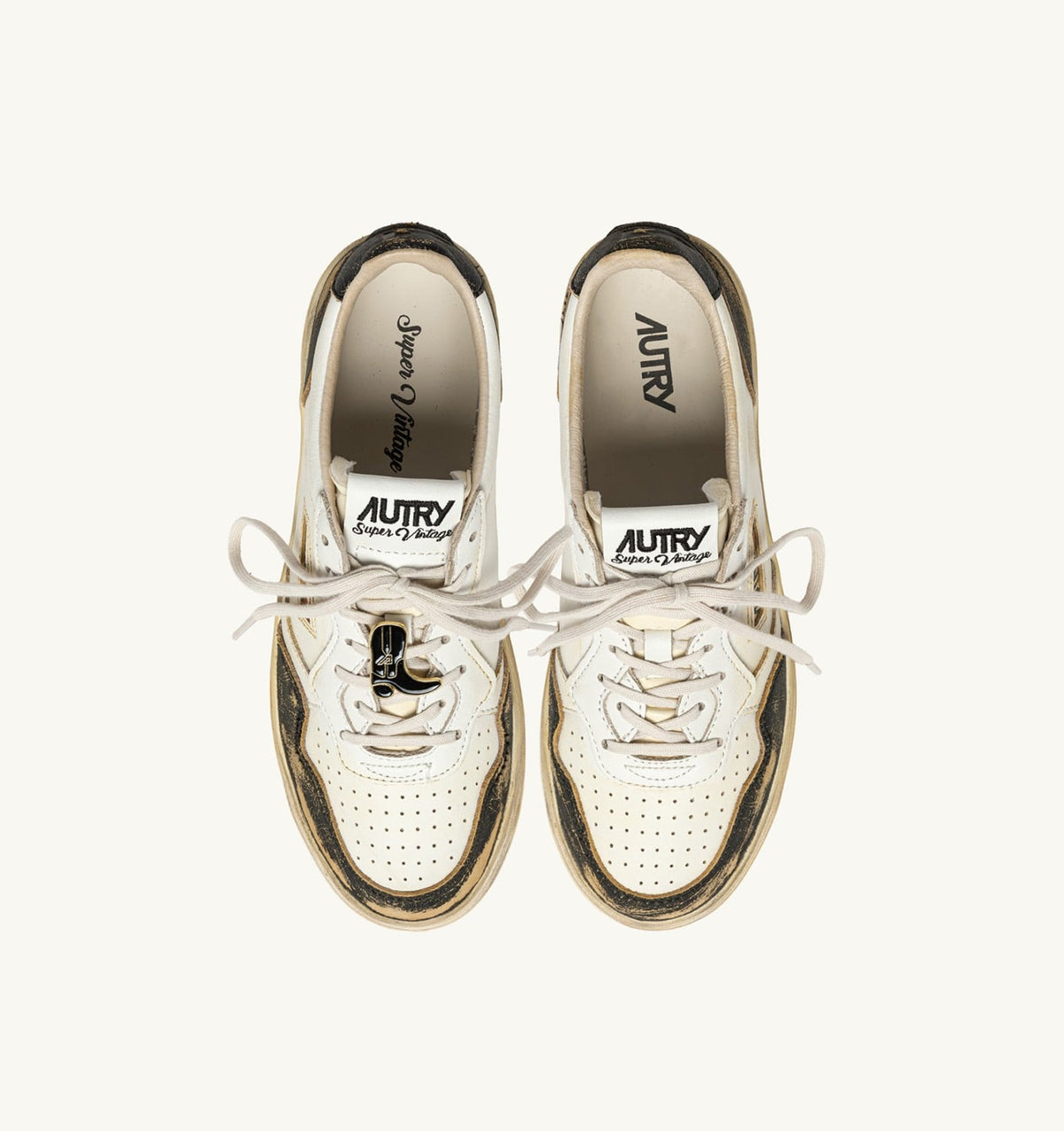 AUTRY Man MEDALIST LOW SUPER VINTAGE SNEAKERS IN WHITE AND ANTIQUE BLACK LEATHER