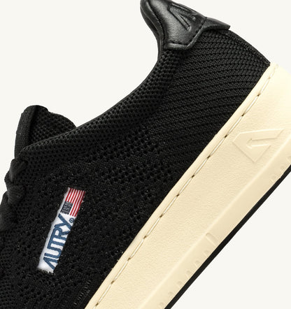 AUTRY Man EASEKNIT MEDALIST LOW SNEAKERS IN BLACK COLOR KNIT