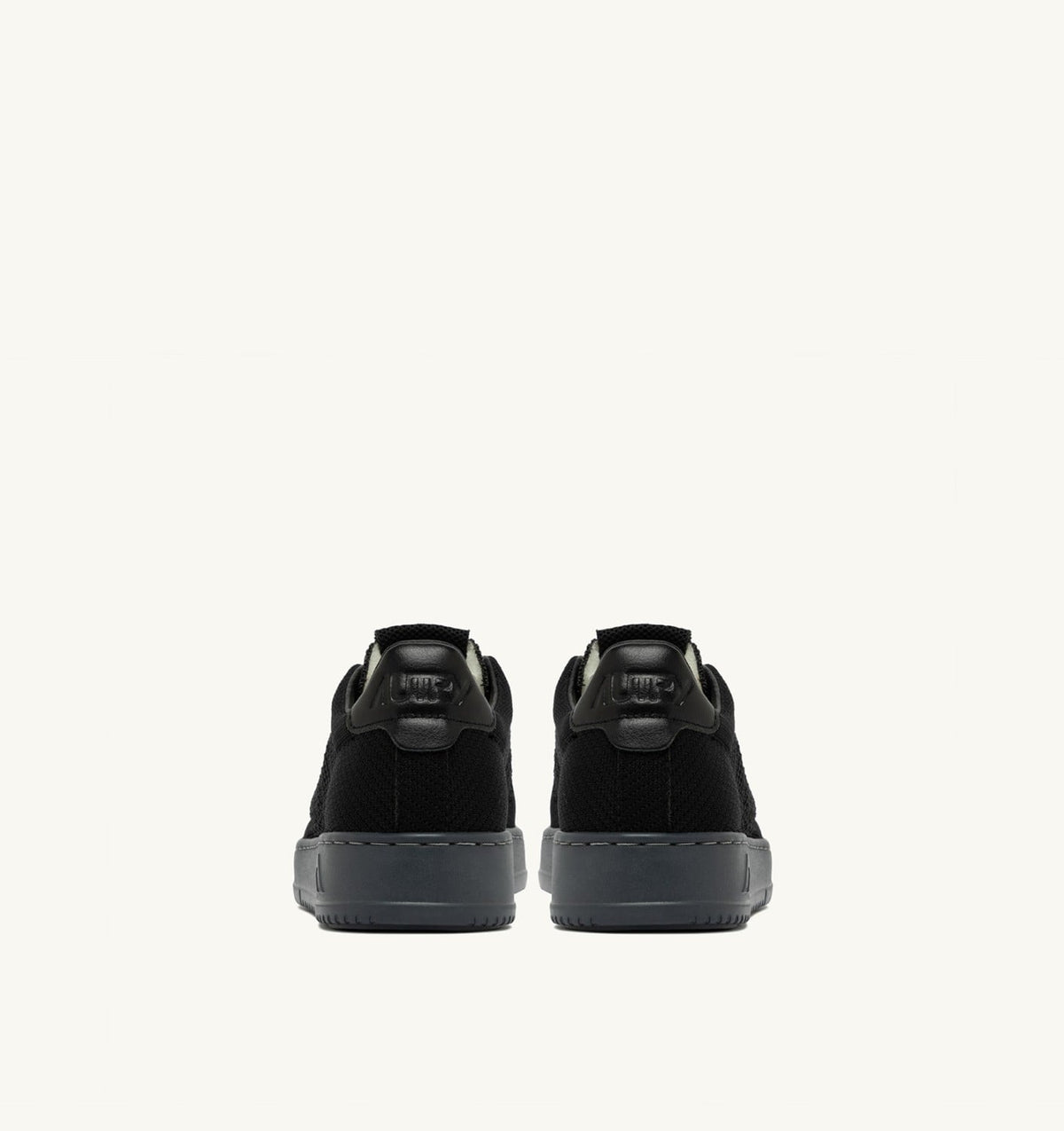 AUTRY Man MEDALIST EASEKNIT LOW SNEAKERS IN BLACK KNIT