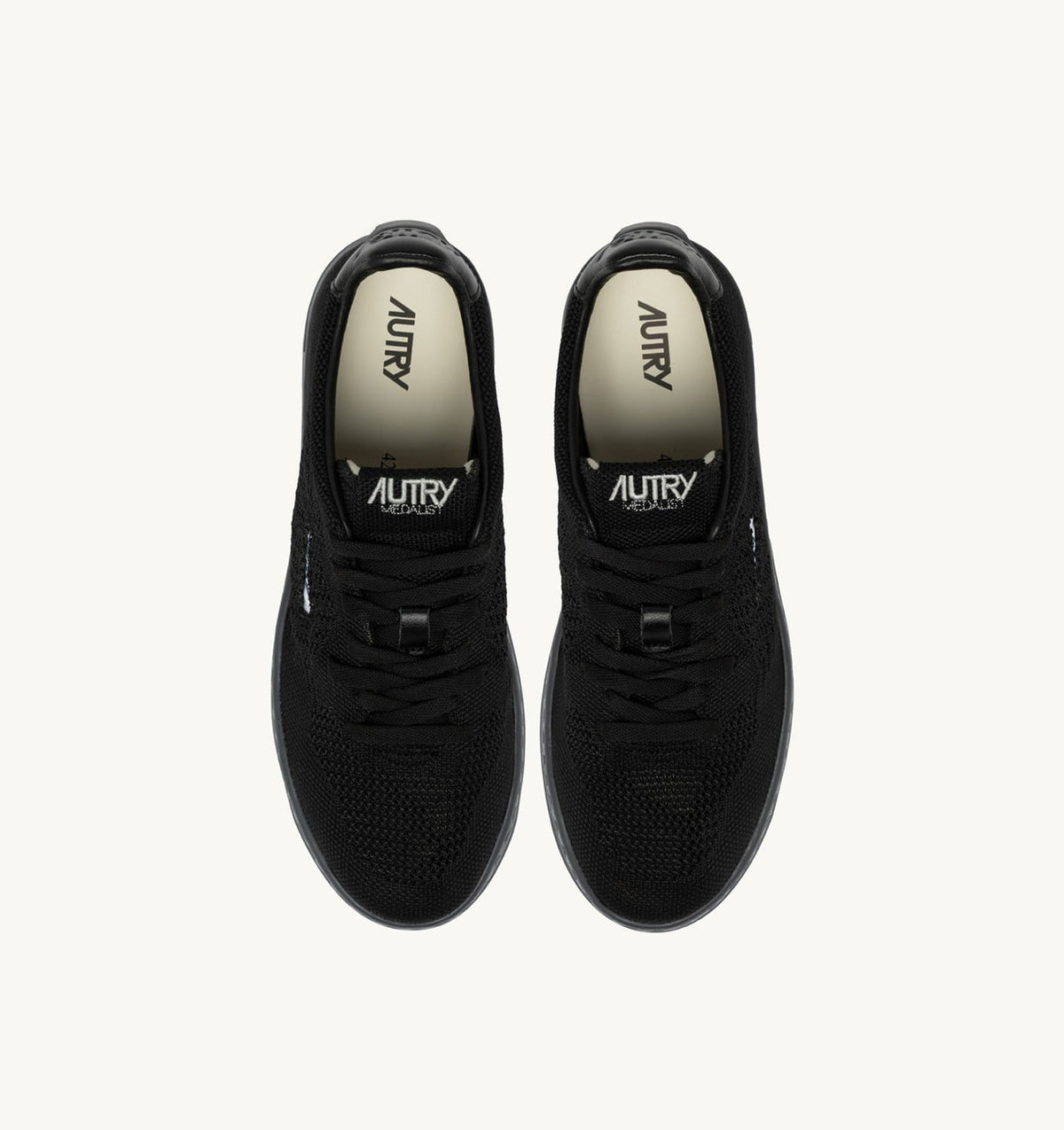 AUTRY Man MEDALIST EASEKNIT LOW SNEAKERS IN BLACK KNIT