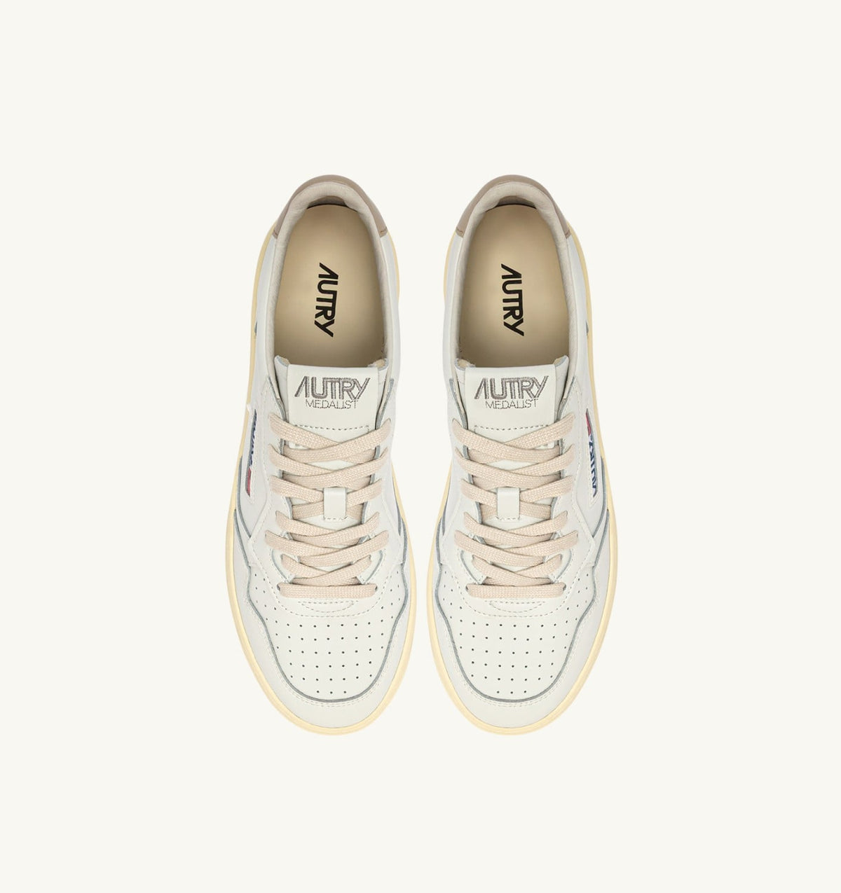 AUTRY Man MEDALIST LOW SNEAKERS IN WHITE AND FEATHER GRAY LEATHER