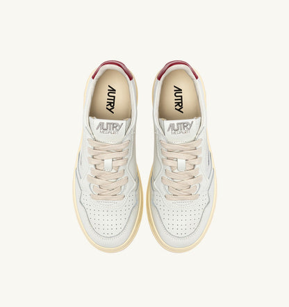 AUTRY Man MEDALIST LOW SNEAKERS IN WHITE AND DEEP CLARET LEATHER