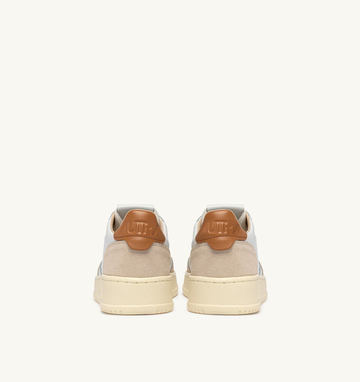 AUTRY Man MEDALIST LOW SNEAKERS IN WHITE LEATHER AND LION SUEDE