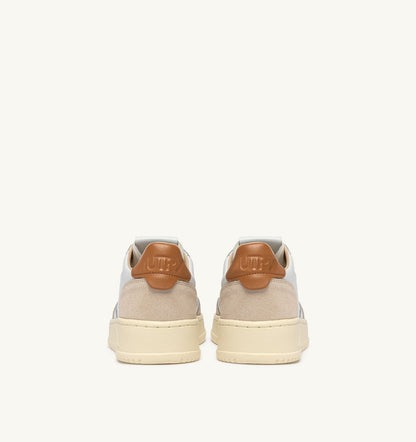 AUTRY Man MEDALIST LOW SNEAKERS IN WHITE LEATHER AND LION SUEDE