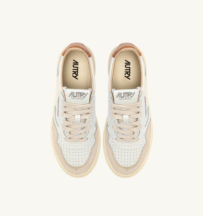 AUTRY Man MEDALIST LOW SNEAKERS IN WHITE LEATHER AND LION SUEDE
