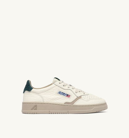 AUTRY Man MEDALIST LOW SNEAKERS IN FEATHER GRAY AND DARK SEA LEATHER