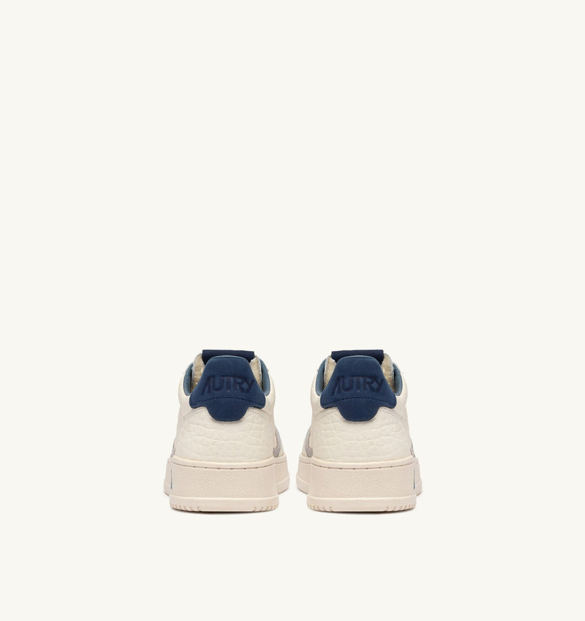 AUTRY Man MEDALIST LOW SNEAKERS IN BLUE DEPTHS AND VAPOR LEATHER