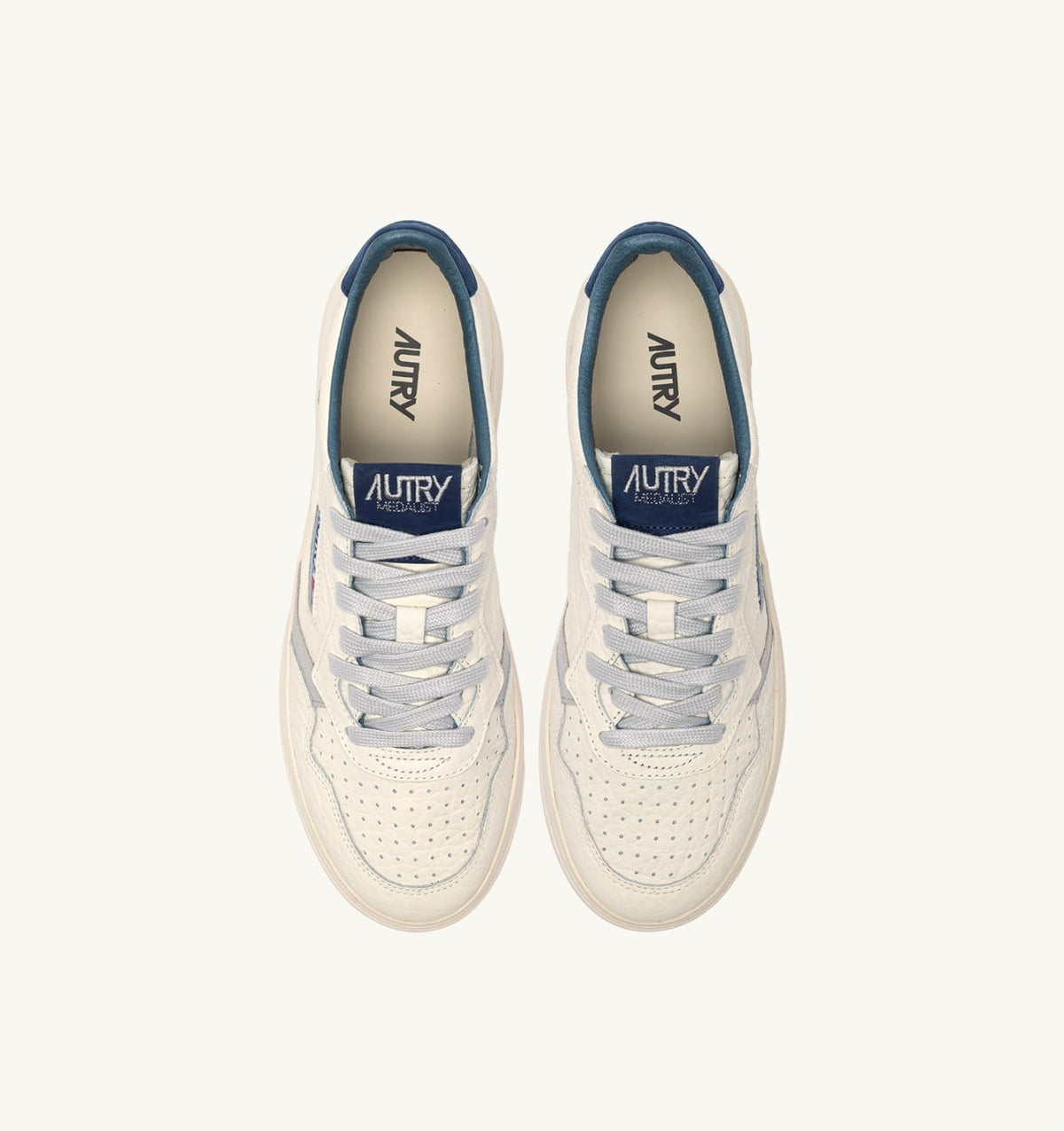 AUTRY Man MEDALIST LOW SNEAKERS IN BLUE DEPTHS AND VAPOR LEATHER